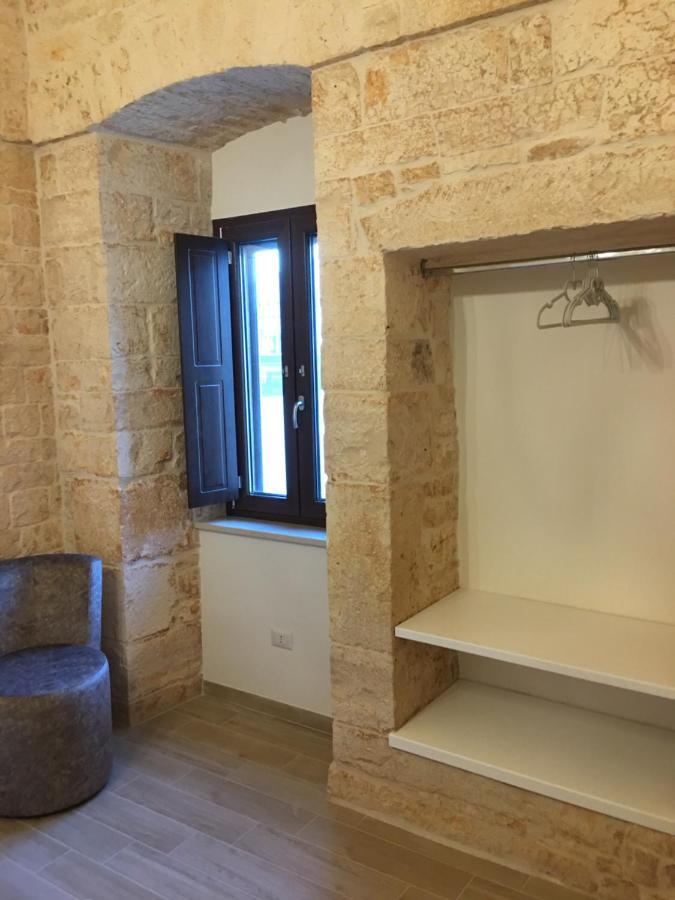 Nido Di Pietra-Dimora In Centro Bed & Breakfast Alberobello Eksteriør bilde